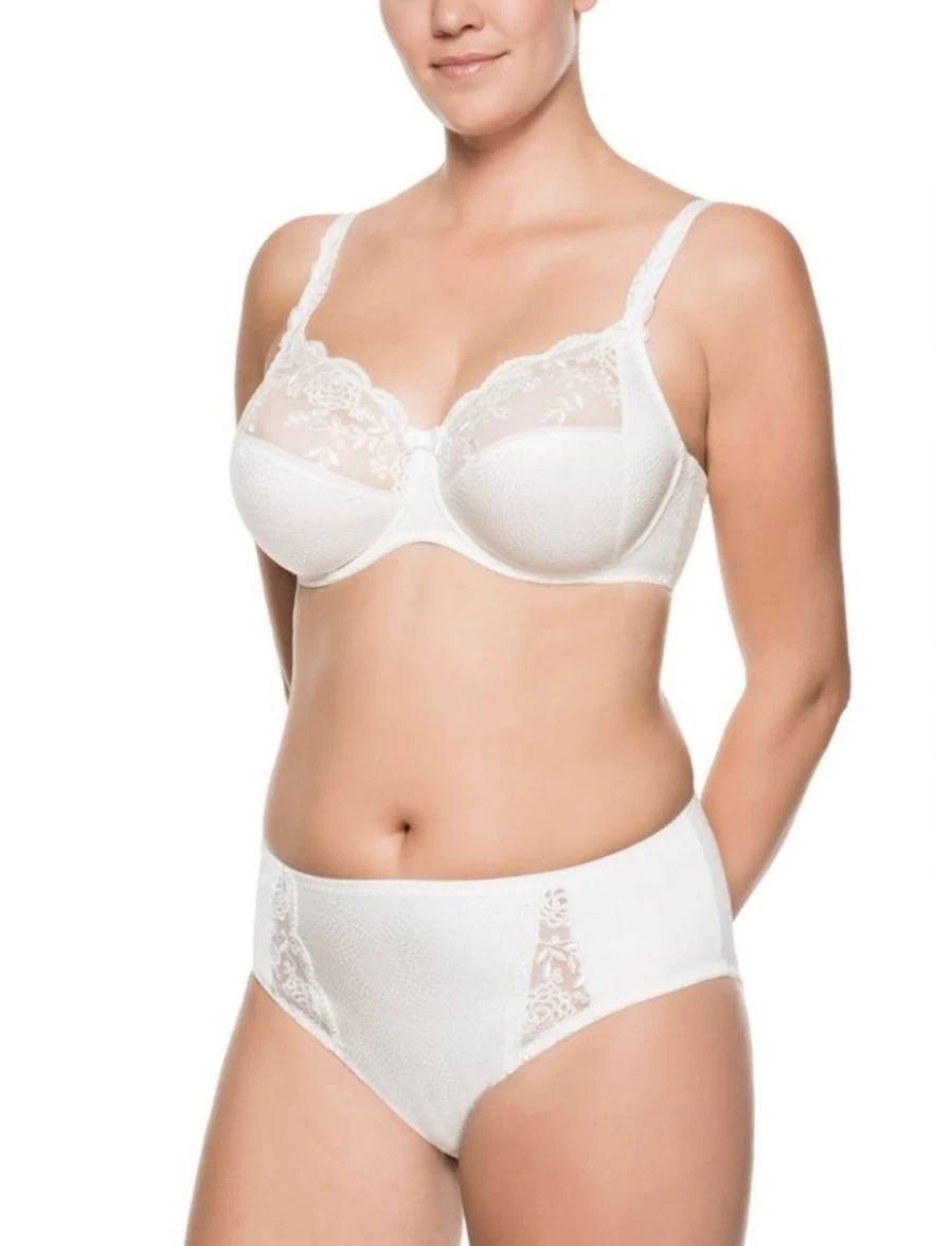 Ulla Ella Underwire Bra in Ecru - Comfortable Supportive Lace Lingerie by Ulla
