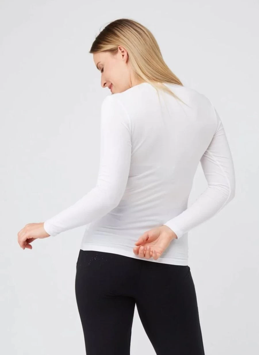 Tani Women's White Long Sleeve Scoop Neck T-Shirt - Soft Casual Basic Top