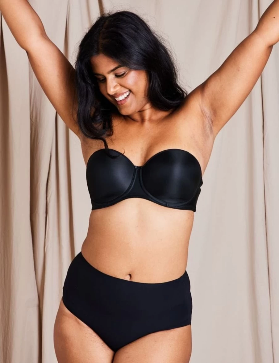 Fantasie Smoothing Strapless Bra - Seamless Lift & Support in Black | Fantasie Lingerie