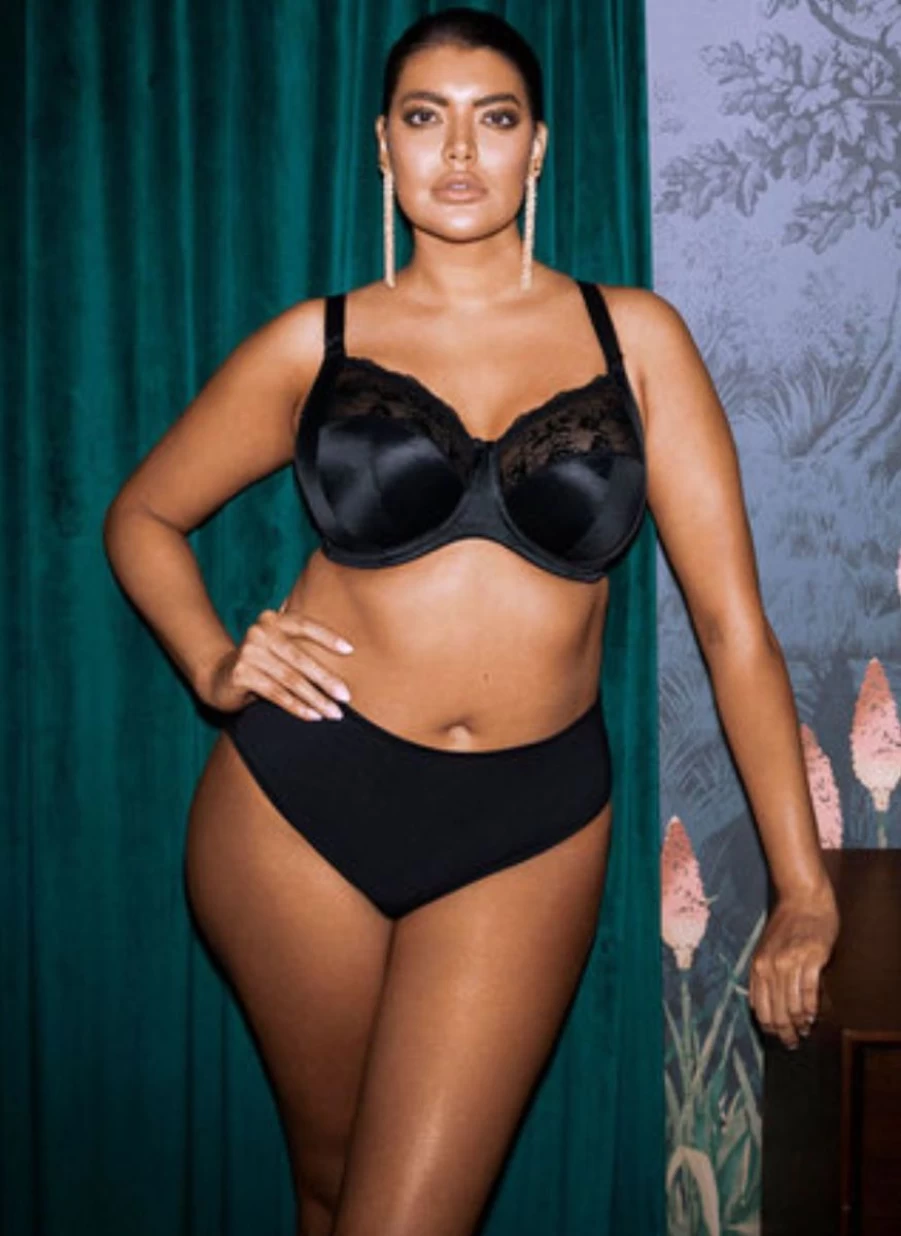 Prima Donna Luxury Thong - Palace Garden Design in Lush Green