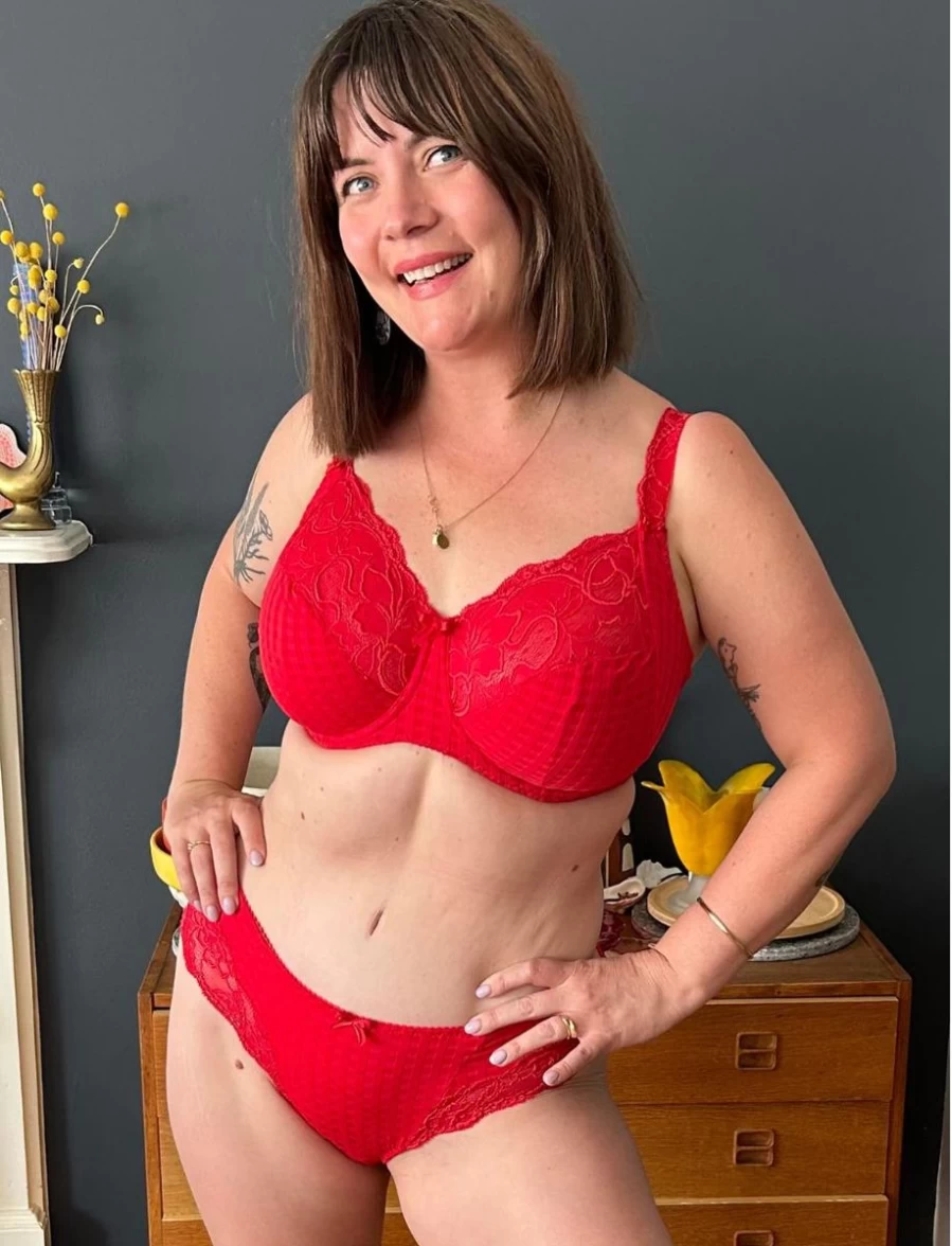 Prima Donna Madison Full Cup Bra in Scarlet | Luxury Women's Lingerie | Prima Donna Brand